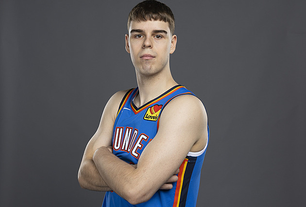 V NBA drží palce srbskému talentu Topičovi. Začal s léčbou rakoviny varlat