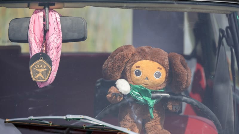 „Žádné labubu.“ Ruští poslanci probírali dětské animované hrdiny, z Čeburašky udělali Žida