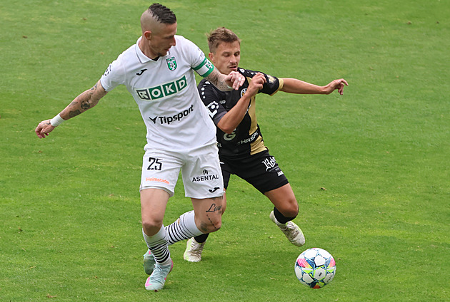 ONLINE: Karviná - Hradec Králové, domácí touží napravit minulý debakl