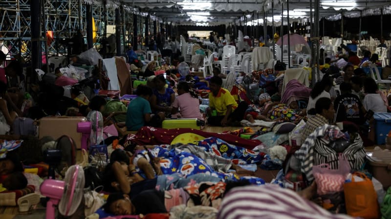 Nový konflikt na obzoru? Napětí v dovolenkovém ráji roste, střety vyhnaly půl milionu lidí z domovů