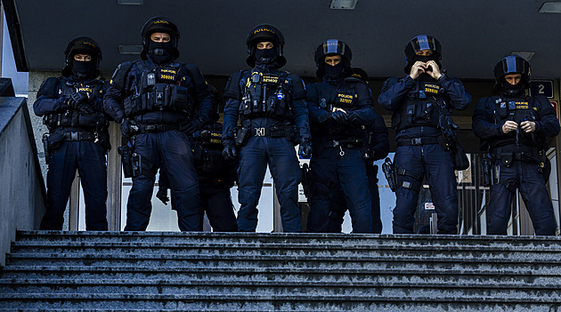 Policejní manévry v Olomouci. Na večerní fotbal přijedou polští chuligáni