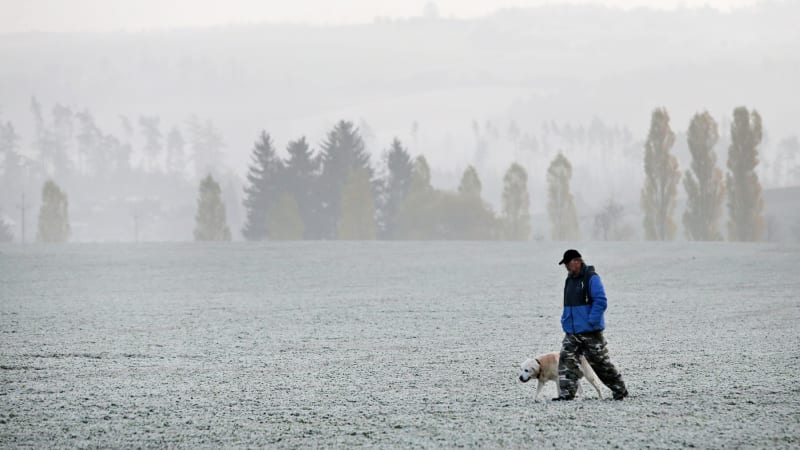 VÝSTRAHA: Třeskuté mrazy udeří v Česku. Mapa ukazuje, kde padnou teploty nejhlouběji