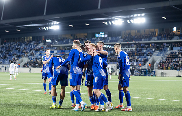 Lausanne - Olomouc 1:2, hosté postupují do osmifinále, v nastavení je spasil ofsajd