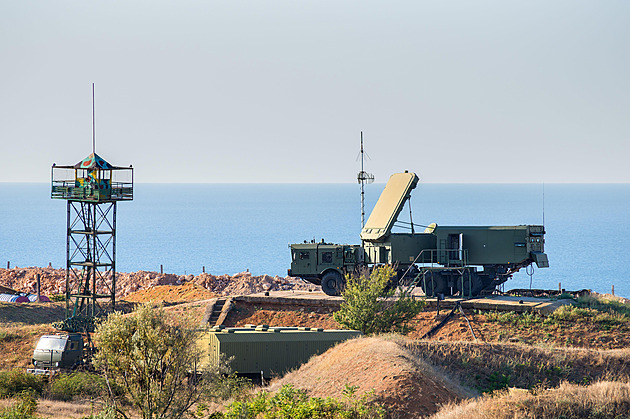 Protivzdušná obrana NATO ve Středomoří zničila íránskou střelu mířící do Turecka