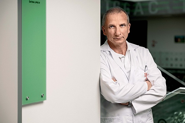 Dodávat ženám estrogeny má smysl jen do šesti let po menopauze, říká kardiolog