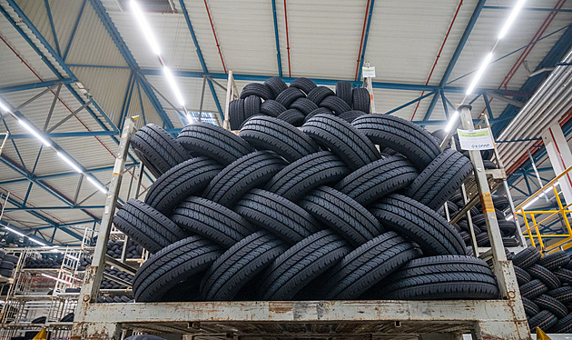 Ušetří čas i peníze, nejsou pro každého. Kdy se celoroční pneumatiky vyplatí