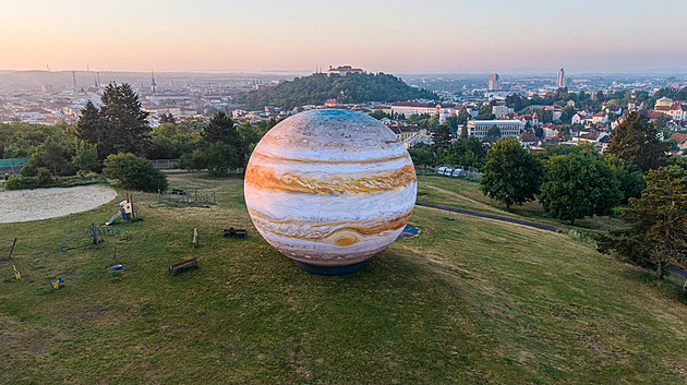 Vesmírný obr. Na Festivalu planet se představí dvanáctimetrový model Jupiteru