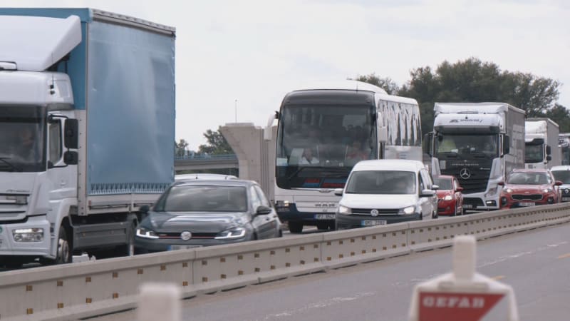 Řidiče čeká 45 dní chaosu: Zasáhne klíčovou tepnu i dálnice, vznikne „virtuální tunel“