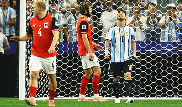 ONLINE: Argentina - Rakousko 0:0, penalta, pak další šance Messiho. Na gól se čeká