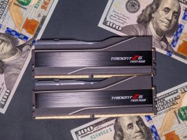 Nový pracovní počítač raději odložte. Trh s PC začal padat a ceny mohou dál růst