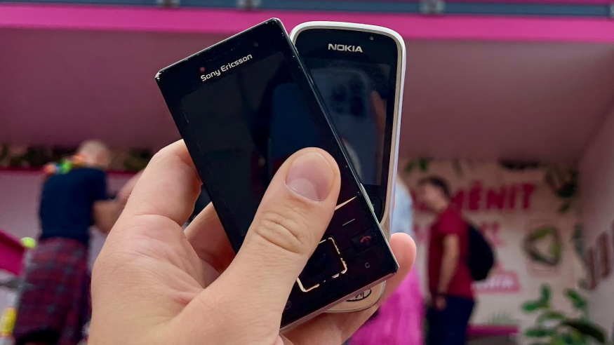 Jedete na Colours? Vezměte starý telefon k recyklaci, můžete vyhrát zajímavé ceny