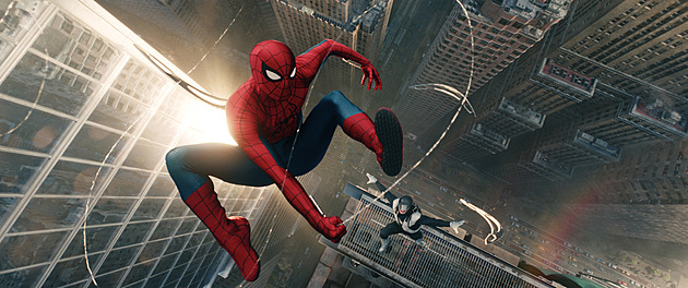 Na životní křižovatce. Filmový Spider-Man otevírá novou kapitolu svého příběhu