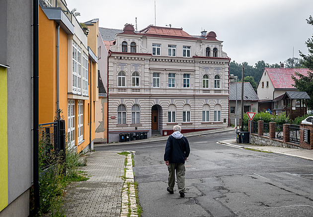 Byla to klidná čtvrť, je to strašidelné. Sousedy v Jablonci šokovala vražda