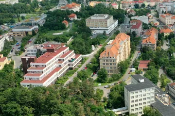 U ženy je podezření na vysoce nebezpečnou nákazu. Resort: Veřejnosti riziko nehrozí