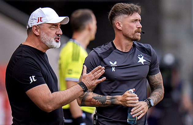 Slavia se baví, Trpišovský mírní nadšení: Nedělejme soudy, náskok nic neznamená